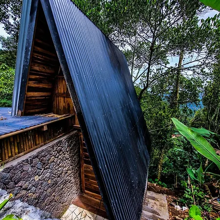 Munduk Umah Cabin